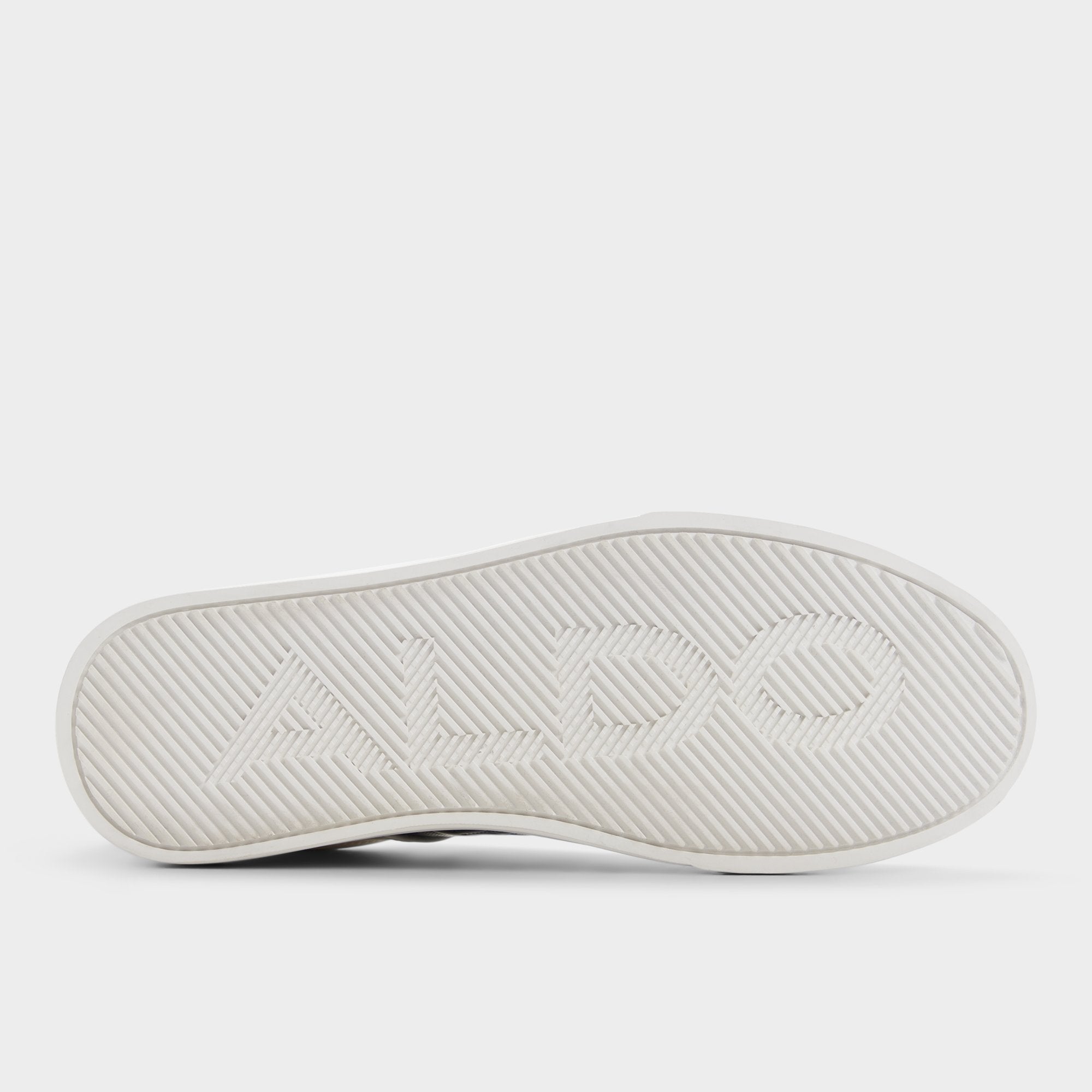 Courtline